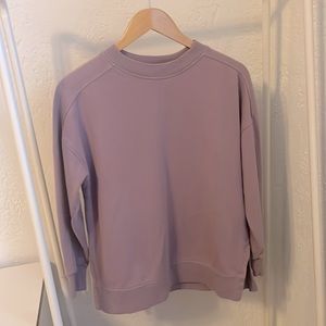 Gap size XS dusty lavender sweatshirt.